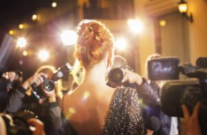 Read more about the article 6 common media strategies to divert attention