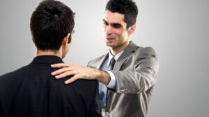 Read more about the article Persuasion in Politics: Ethical Approaches and Implications